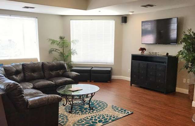 La Serena at Toscana