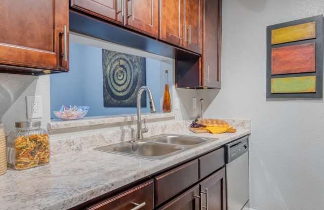 Kingswood Village Apartments