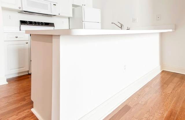 1300 Chestnut Street