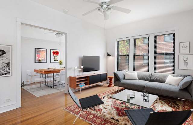 Photo of 634-42 West Cornelia