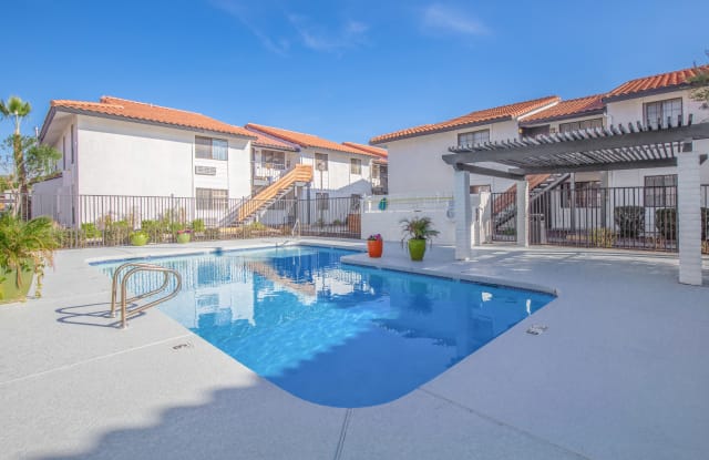 Tides At Papago Apartments Phoenix Az Apartments For Rent