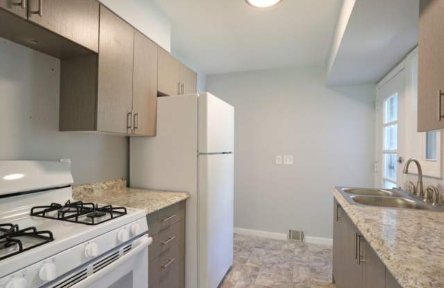 Buffalo Townhomes at Hertel Avenue