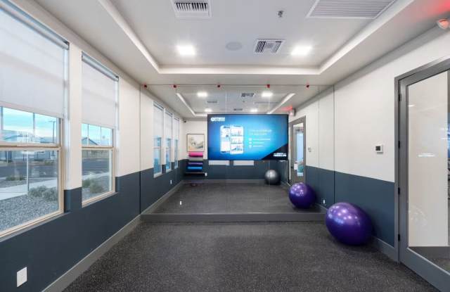 Estia at Zanjero Trails