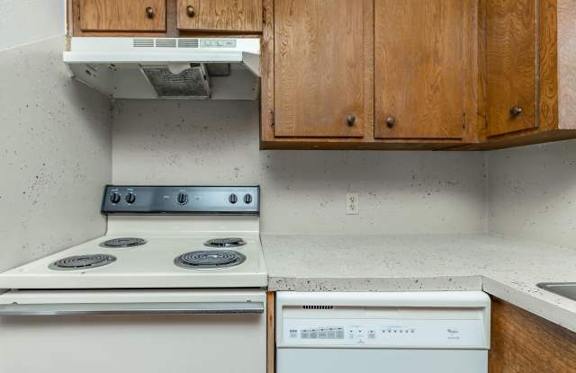 Waterford Park Apartments