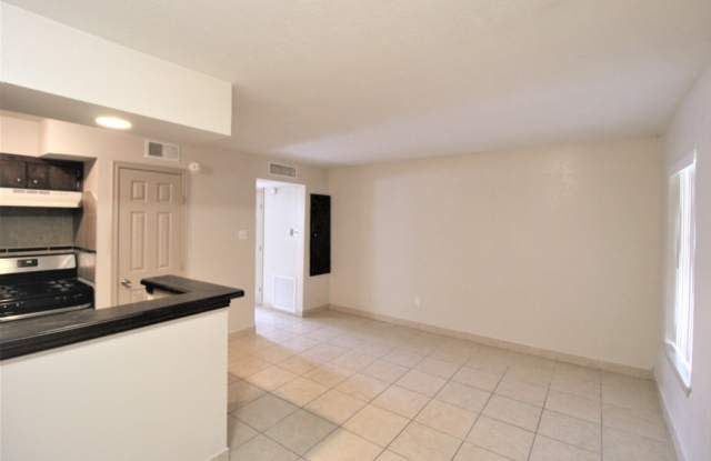 Photo of Columns on 59