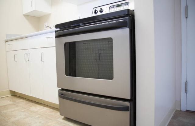 Amy Lowell Apartments