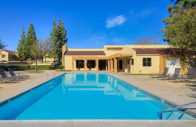 Photo of Estancia Apartments