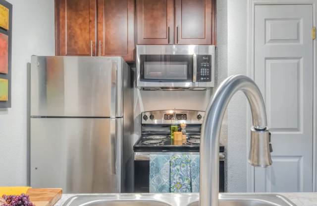 Photo of Kingswood Village Apartments