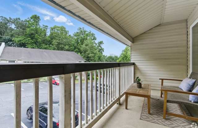 Kinstone River Apartment Homes