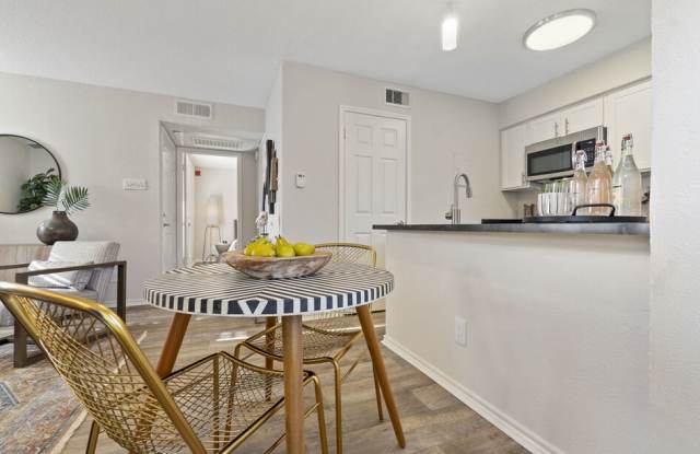 Chateau on The River