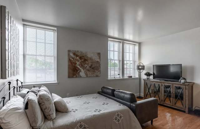 Photo of Glass Factory