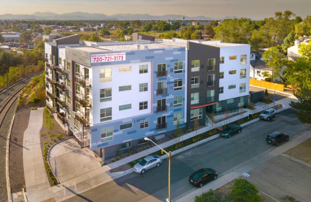 Axis West Flats