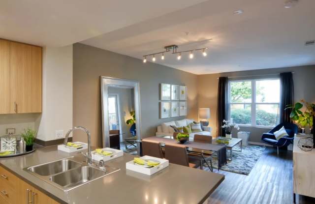 Domus on the Boulevard