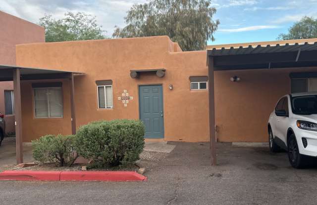 Photo of Glenn Street Casitas