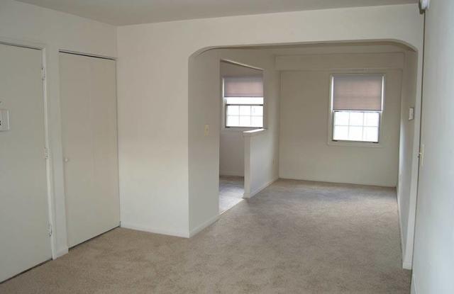 Kings Mill Apartments and Townhomes