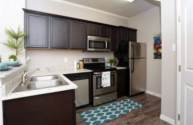 Creekside Townhomes