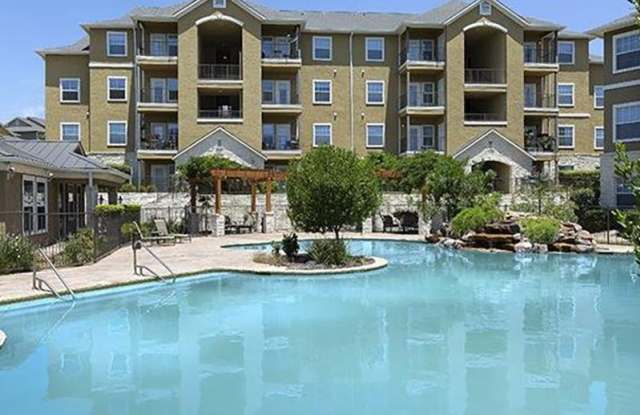 The Falls at Westover Hills