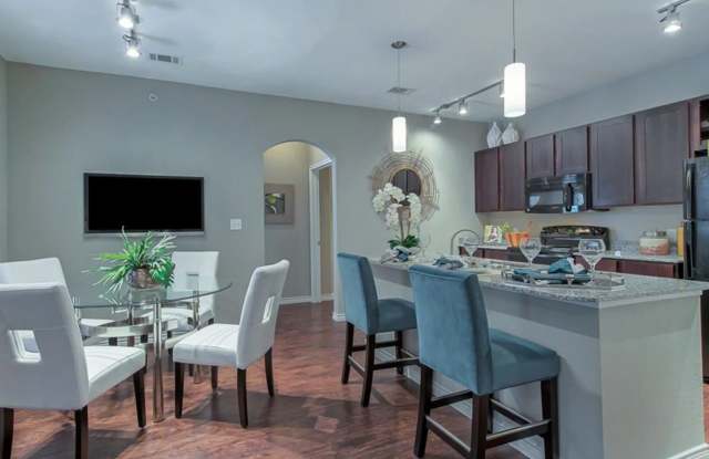 Latigo at Eagle Pass