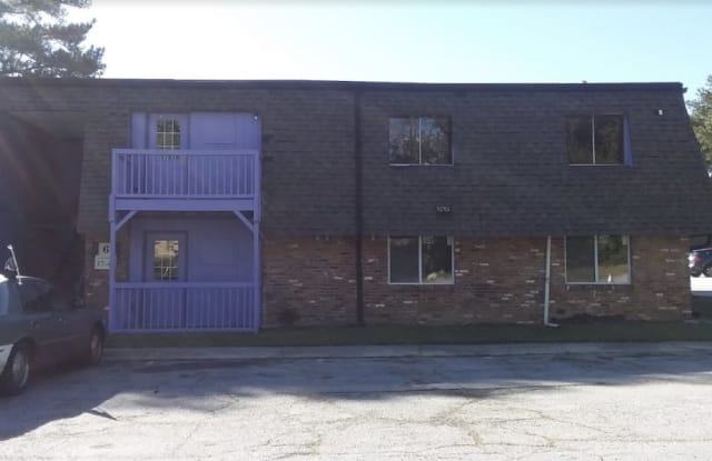 Photo of Amberwood Apartments