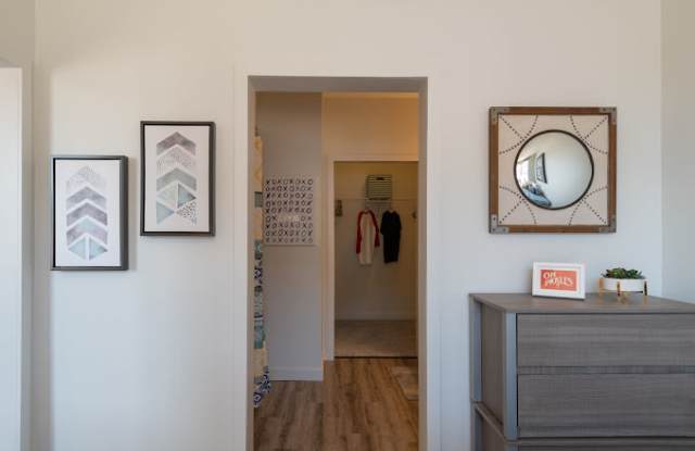 Hawks Landing Apartments - Co-Living