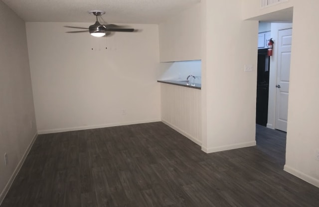 Willows Apartments Houston Tx Apartments For Rent