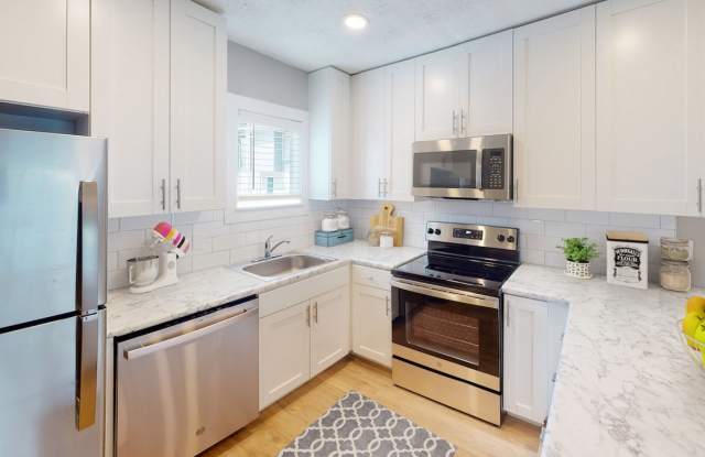 Photo of Brookwood Apartments