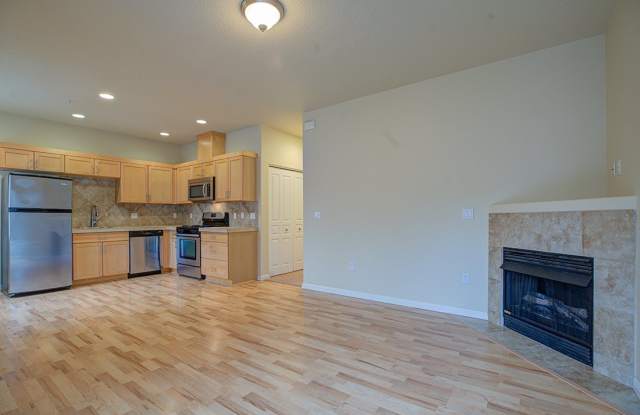 Tabor Pointe Apartments