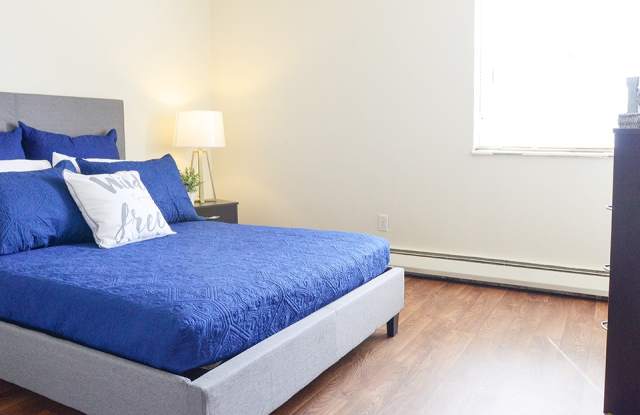 Kendall Manor Apartments