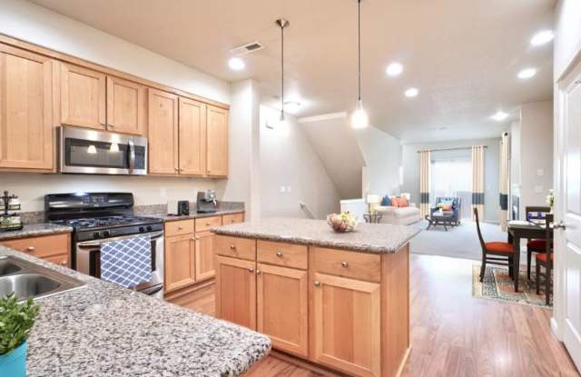 Lookout at the Ridge