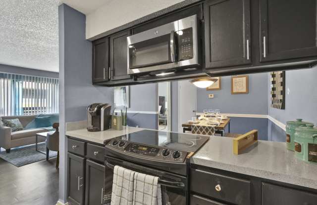 Photo of Oakwood Apartments
