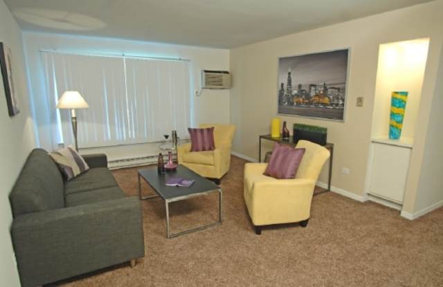 Towne Square Apartments