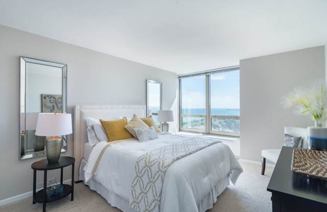 Photo of 3450 North Lake Shore Drive