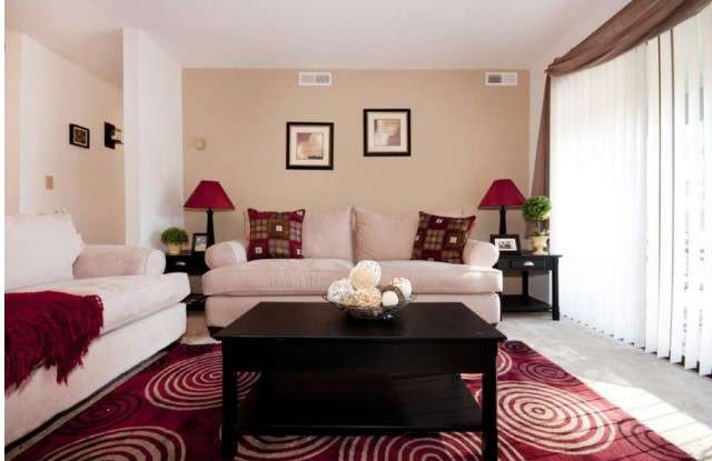 Photo of Tiffany Square