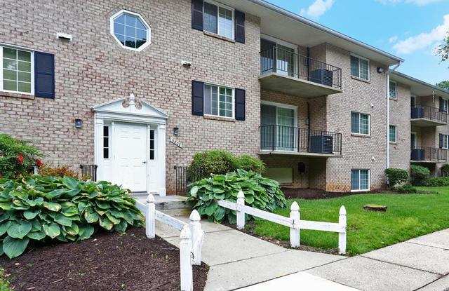 Dunhill South Apartments