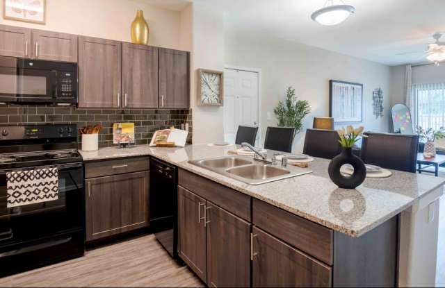 Outpost at Waco - Student Housing