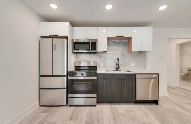 Photo of 4317 Gaston