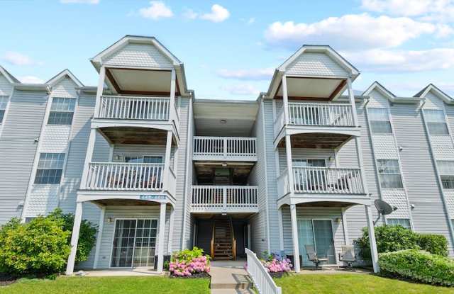 East Mountain Apartments