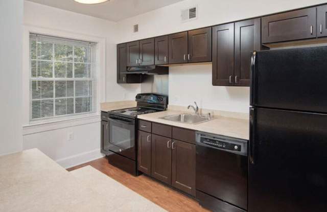 Photo of Colonial Village Apartments