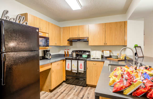 Student Housing - Hideaway Gainesville