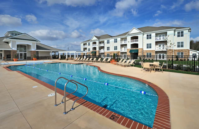 Photo of Tanglewood Lake Apartments