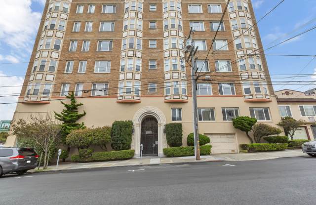 1300 26th Avenue Apartments