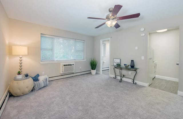 Beacon Square - Chicopee, MA apartments for rent