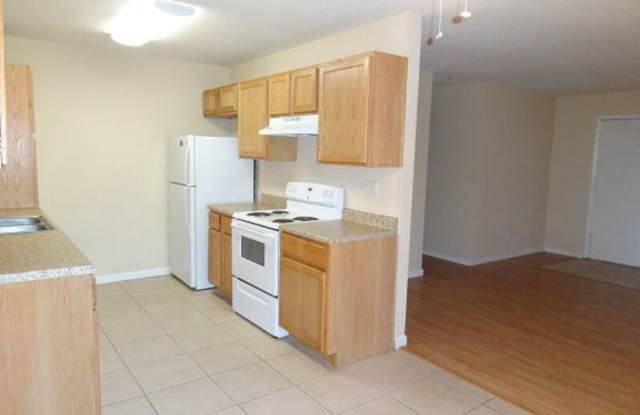 Photo of Leslie Road Apartments