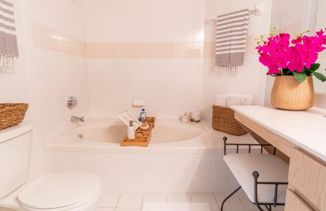 Photo of The Falls at Marina Bay