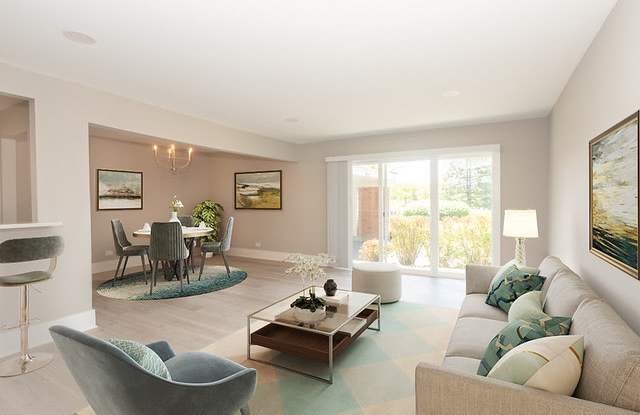 Glenlake Village Apartments