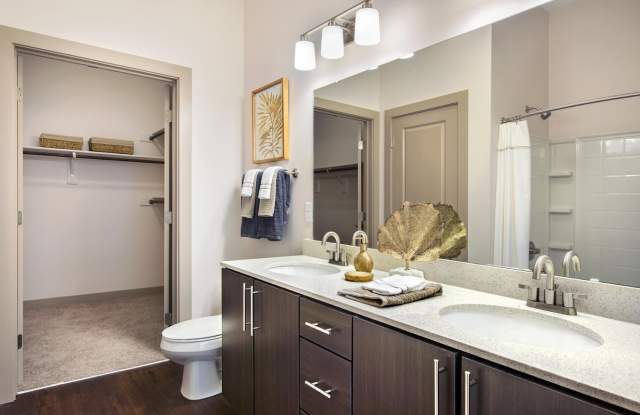 The Boulevard at Oakley Station