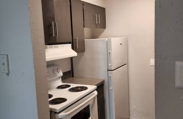 Photo of Weber Square