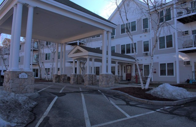 265 Edward J Roy Drive Manchester Nh Apartments For - Garden Style Condo Nh 265 Edward J Roy Drive Manchester Nh Apartments For - Garden Style Condo Nh