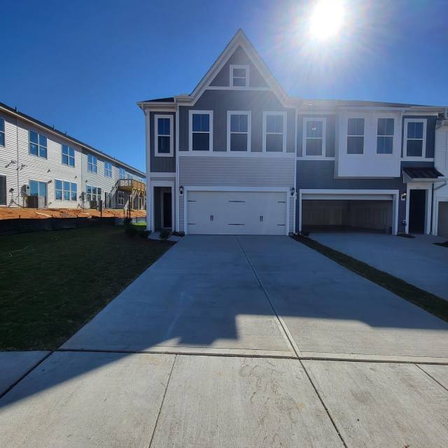 261 Pansy Park Johnston County, NC apartments for rent