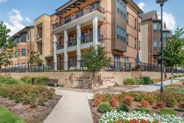 Rent The Kelton at Clearfork #6404 in Fort Worth, TX - Landing